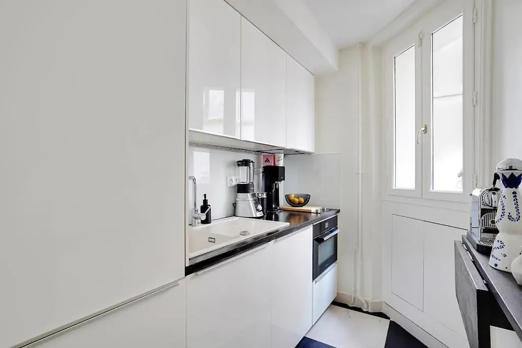Logement Proche Champs Elysees Paris France